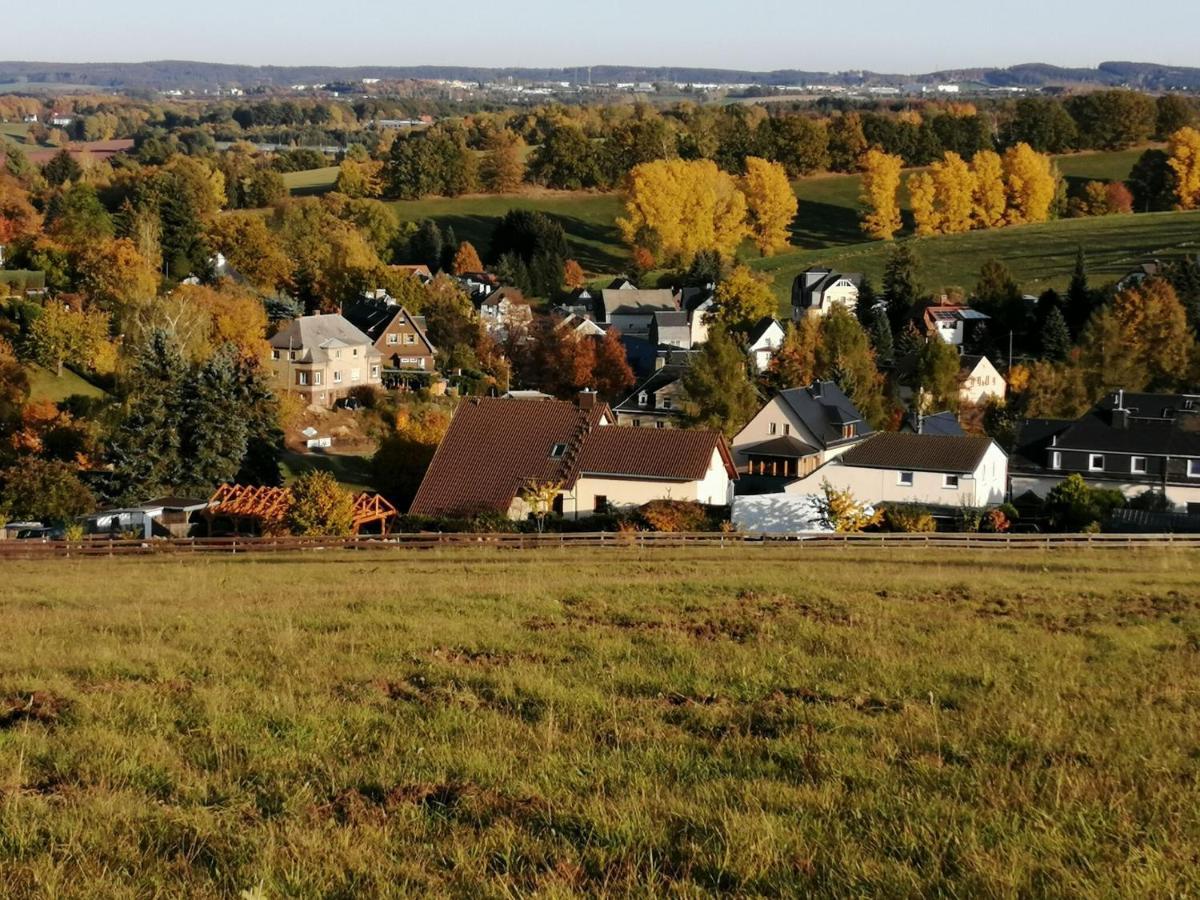 Oelsnitz  Apartment With Views Of The Ore Mountains מראה חיצוני תמונה