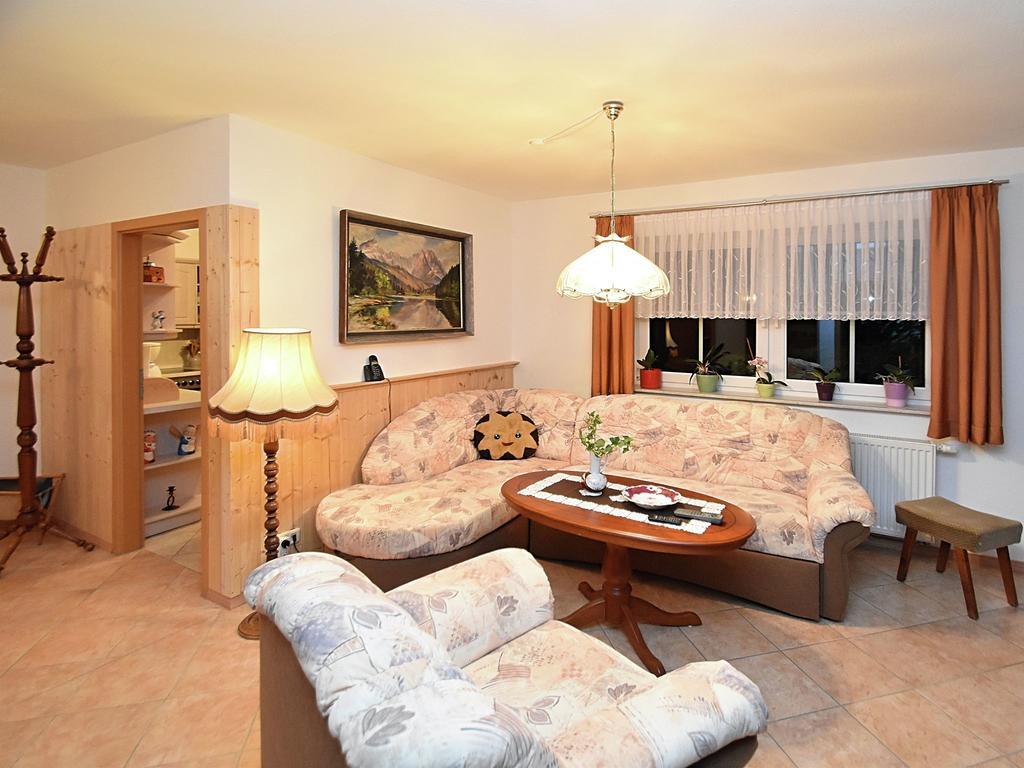 Oelsnitz  Apartment With Views Of The Ore Mountains מראה חיצוני תמונה