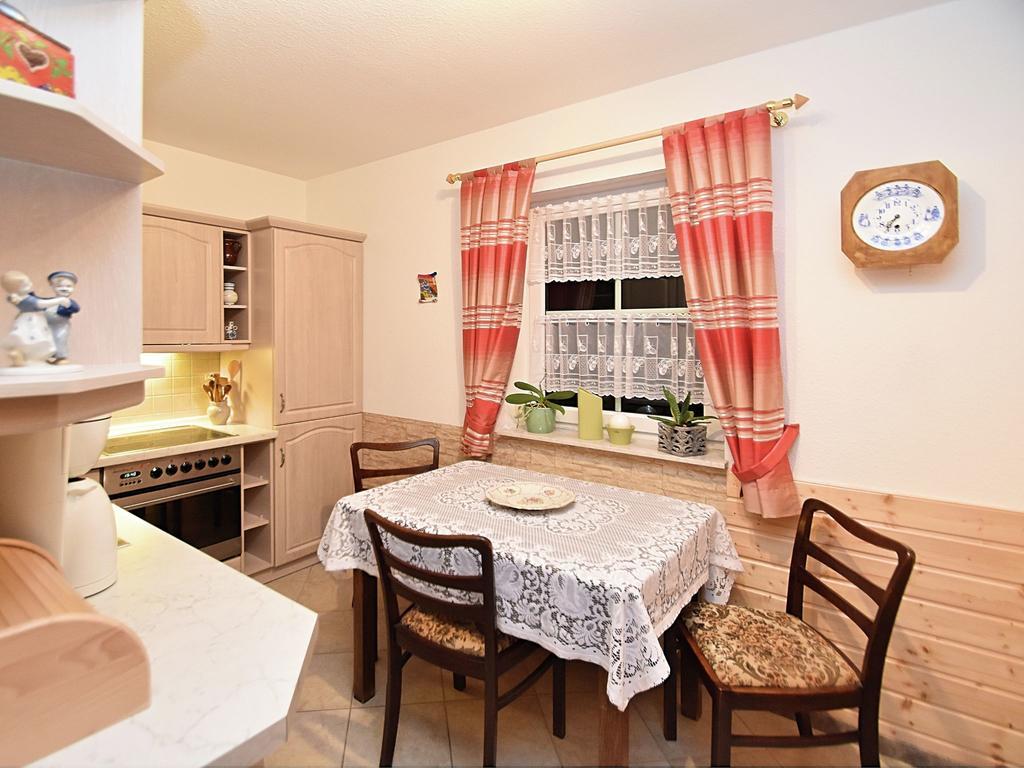 Oelsnitz  Apartment With Views Of The Ore Mountains מראה חיצוני תמונה